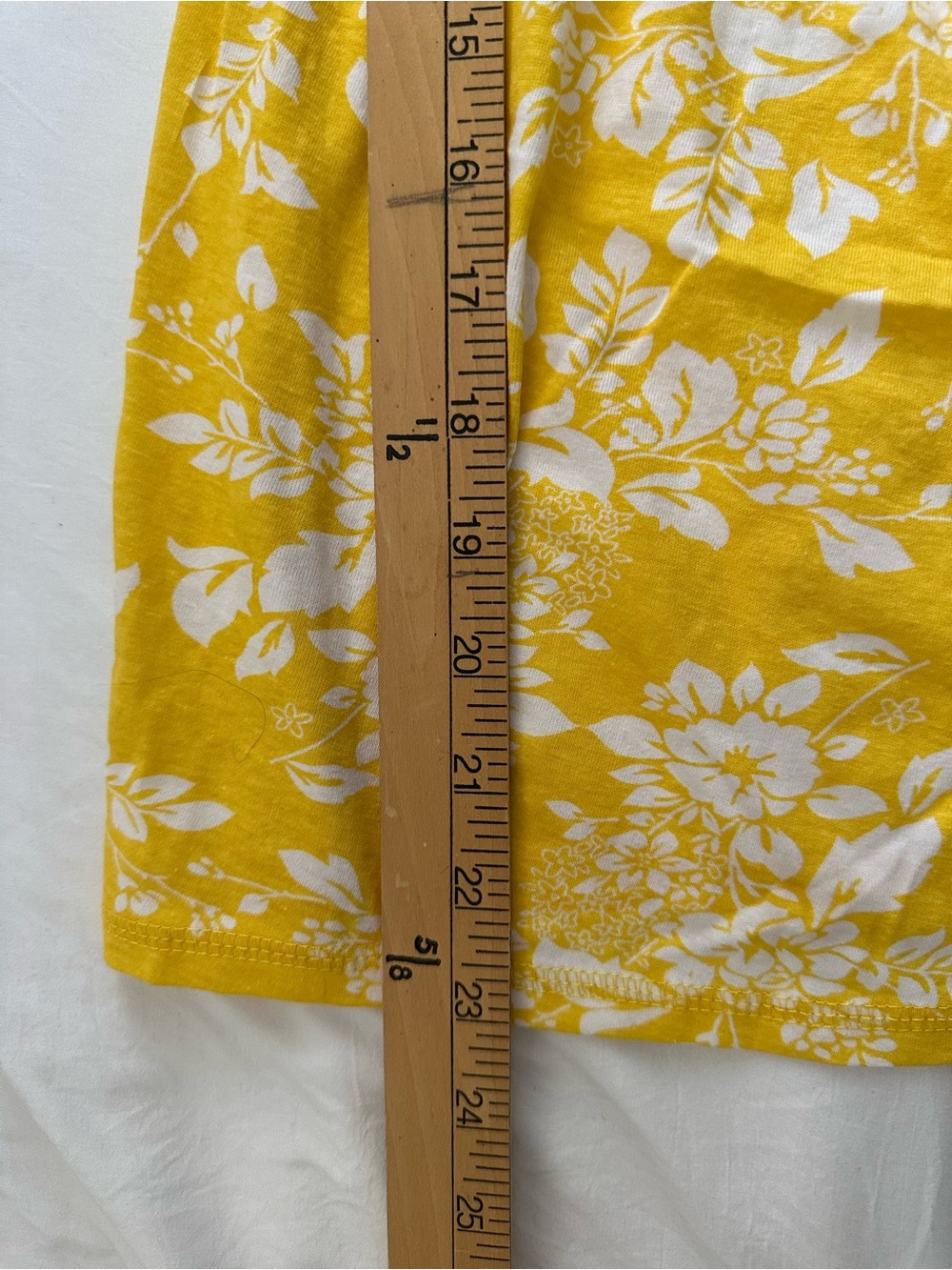 Vintage Girl Yellow and White Floral Tie-Front Tank Top - Picture 5 of 5